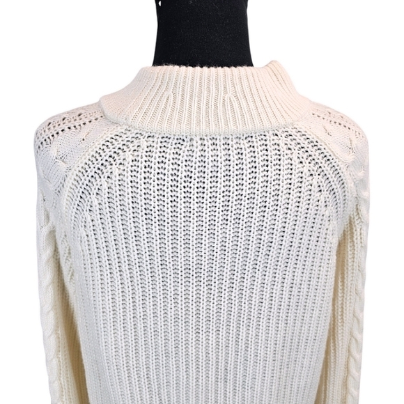 J. Crew Lambswool Blend Pom Pom Cable Knit Sweater Ivory Size Medium Capsule - Picture 10 of 13